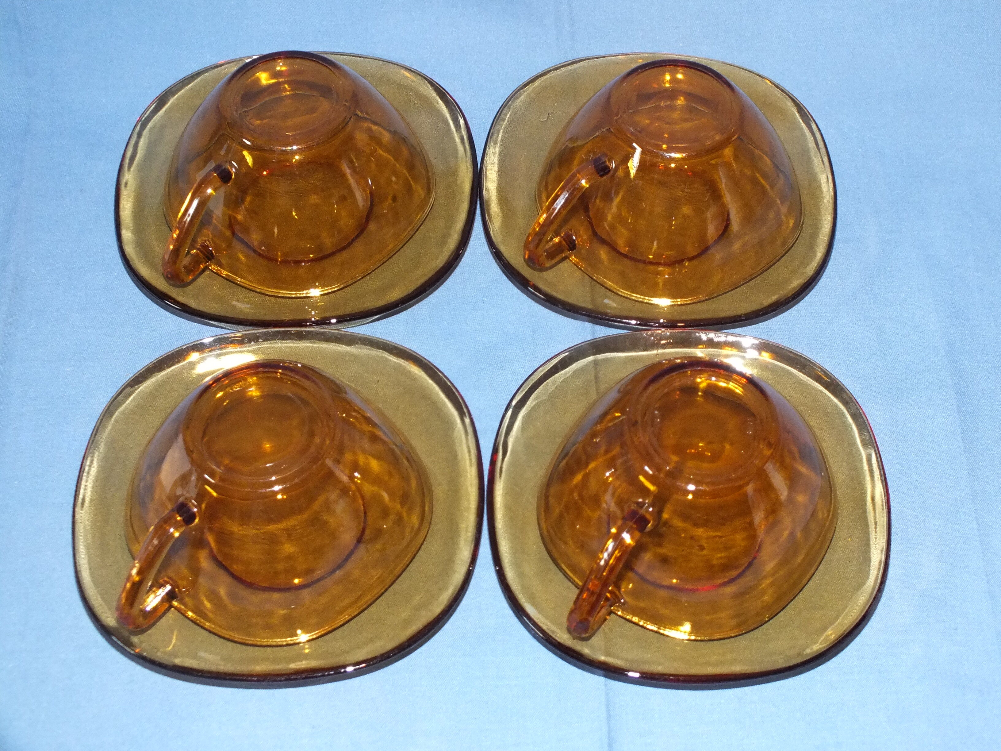 Set of 4 cups vintage vereco lunch