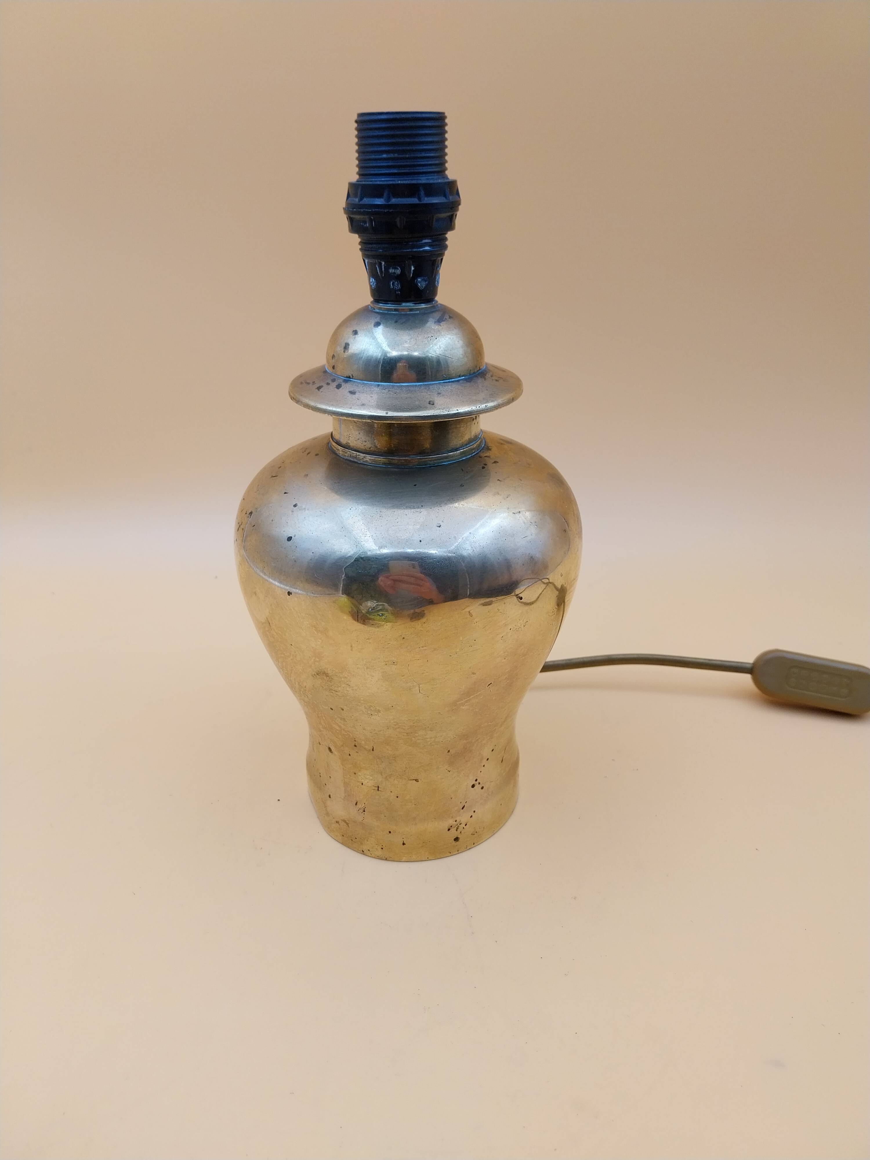 Brass lamp base