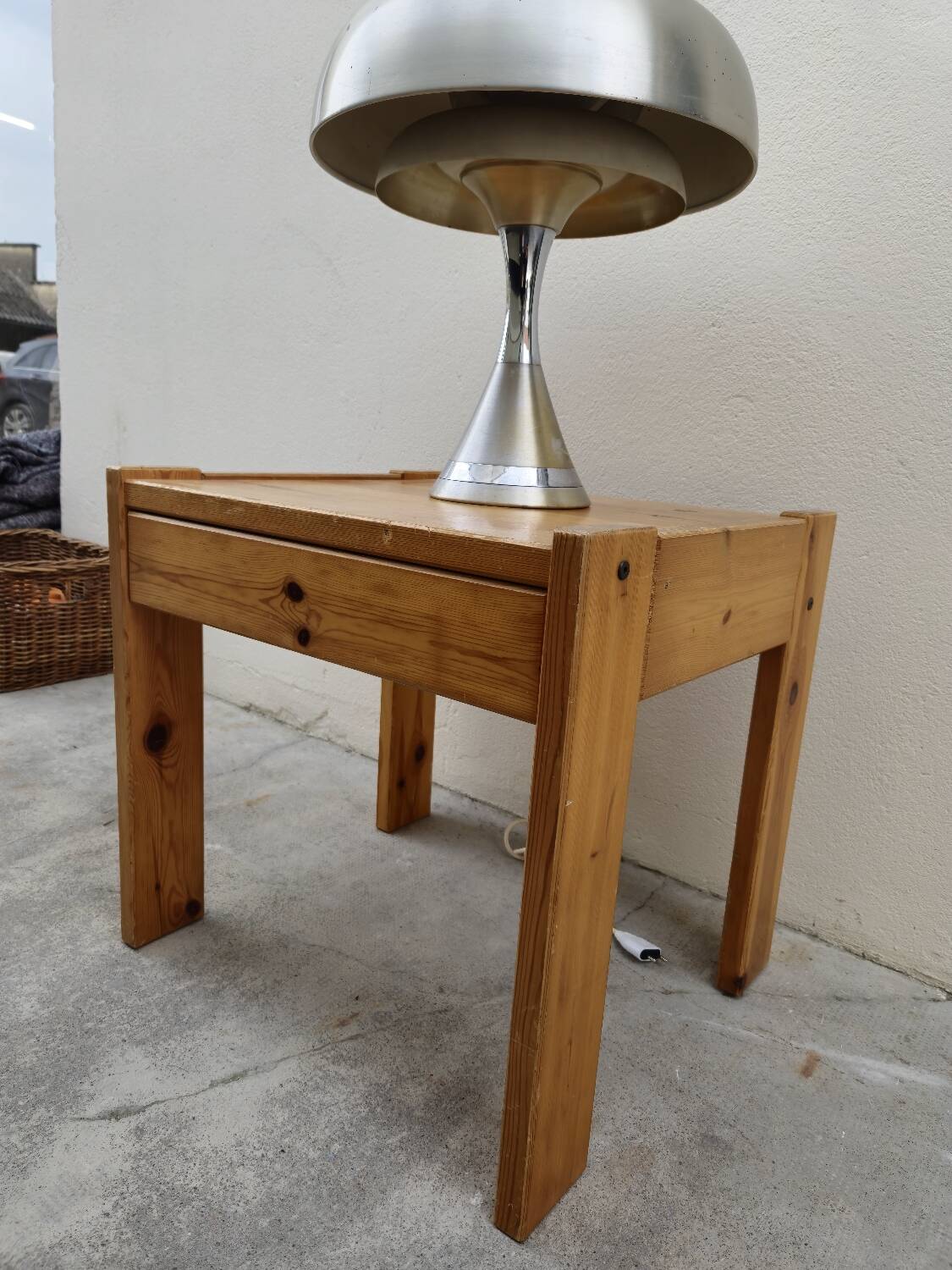 Regain bedside table in vintage pine