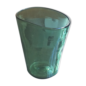 Vase irrégulier en verre - vert