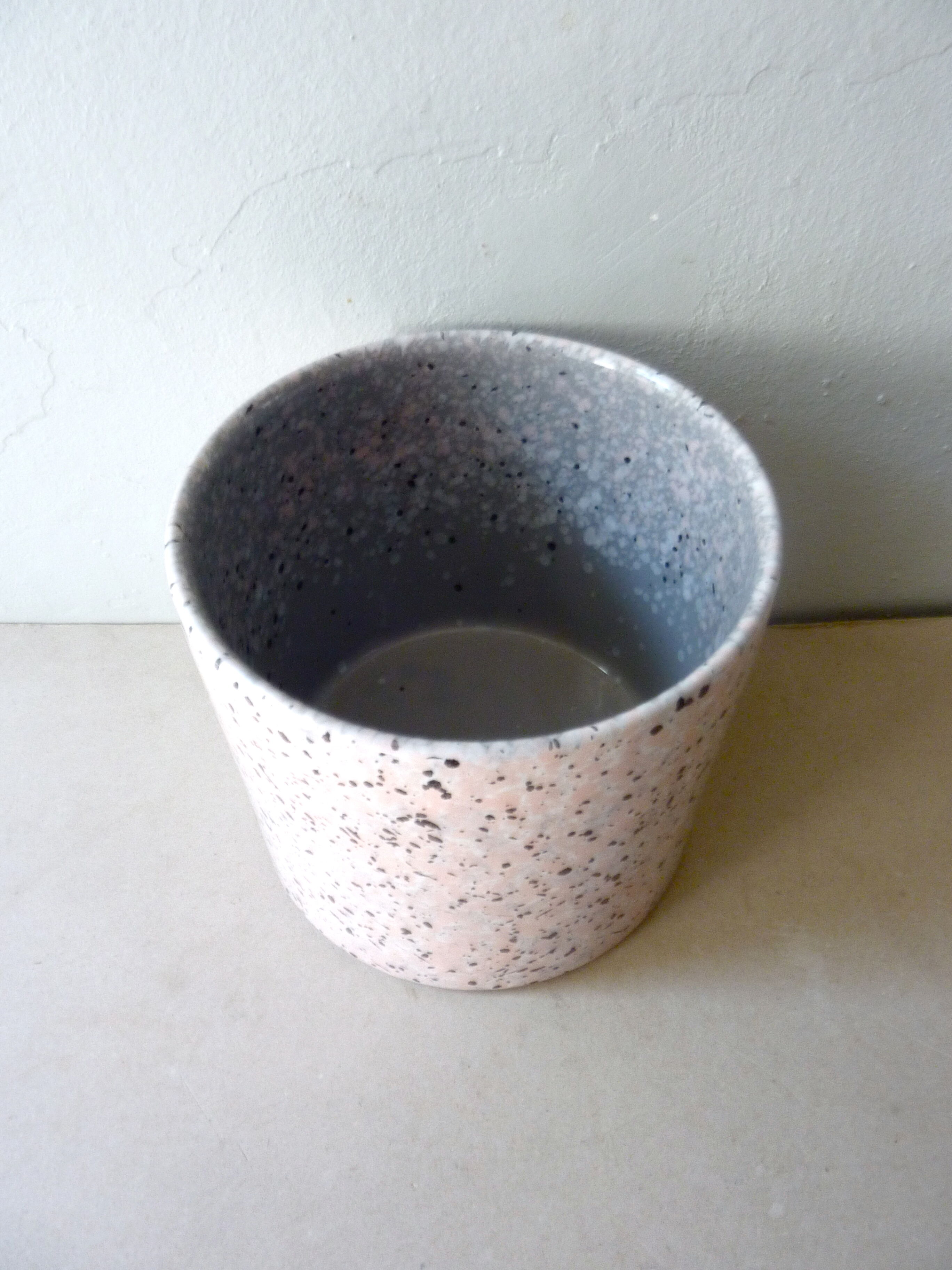 Cache pot ceramic pink way terrazzo of the 1980s