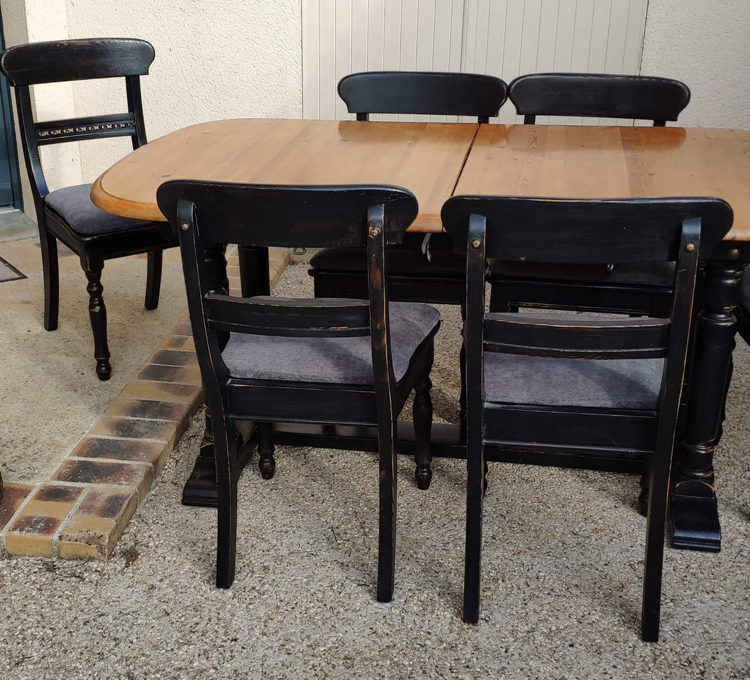 Table set and 6 solid pine chairs repainted and patinated black
