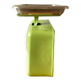 Stube vintage household scale in green enameled metal - Force 10