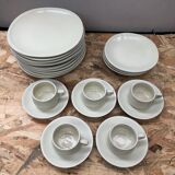 Old service pullivuyt 14 plates and 5 cups vintage white ceramic