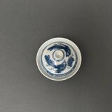 Porcelain bowl with its lid China dragon decoration late 19th century