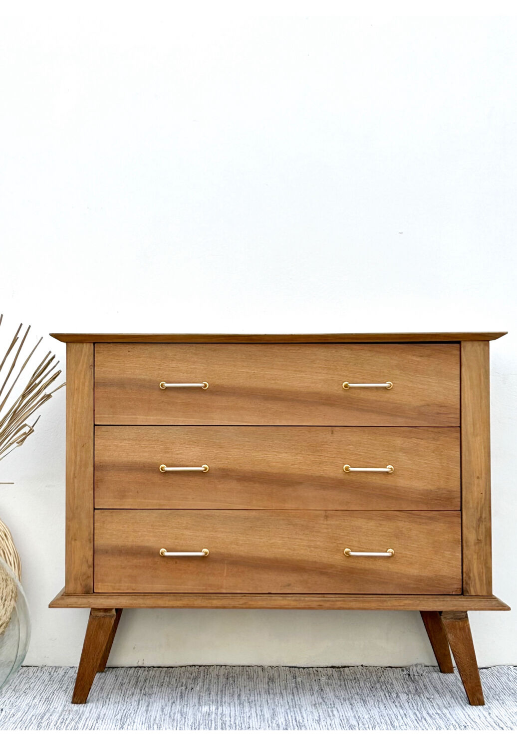 Vintage chest of drawers