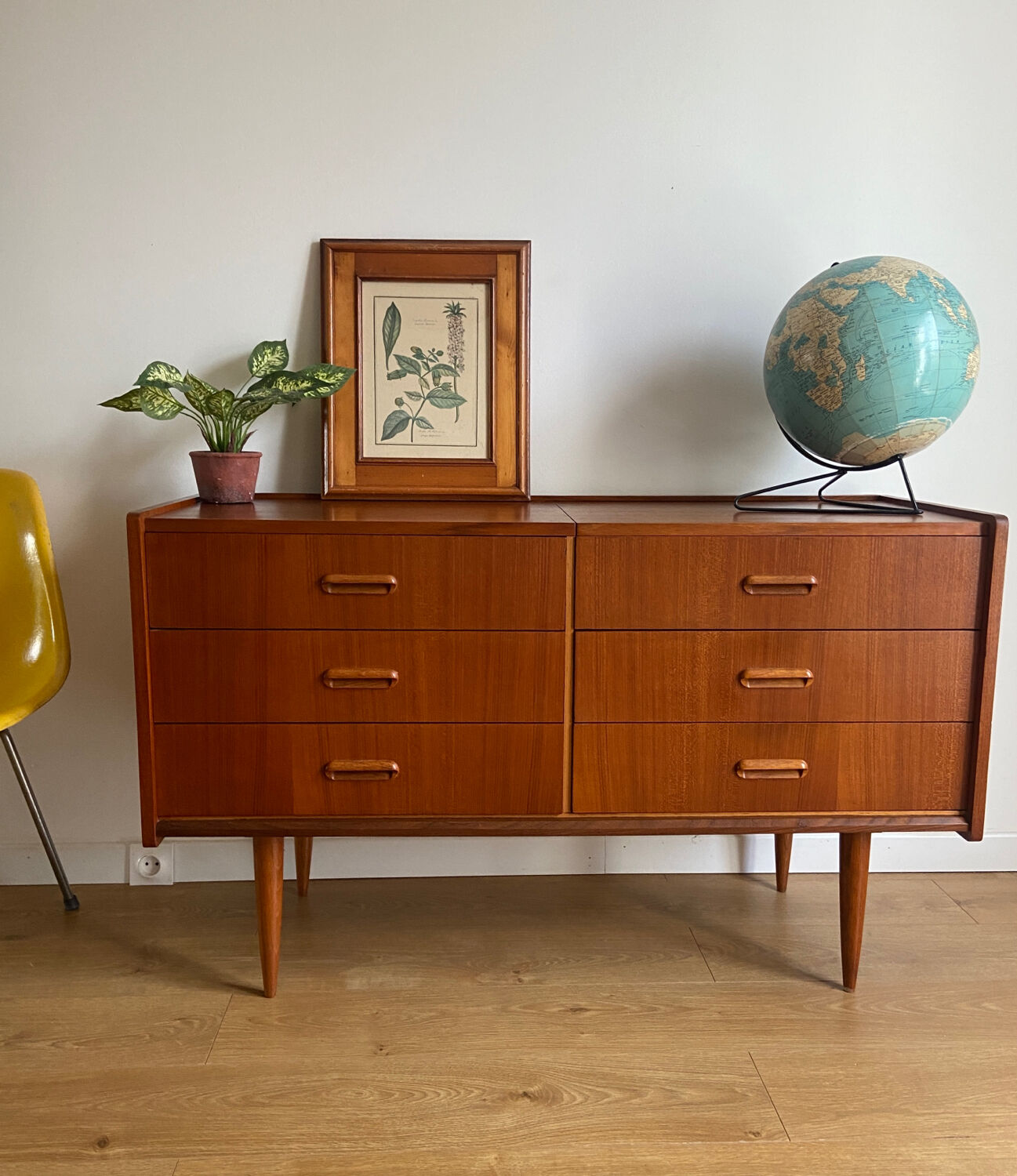 Vintage hairdresser 60s