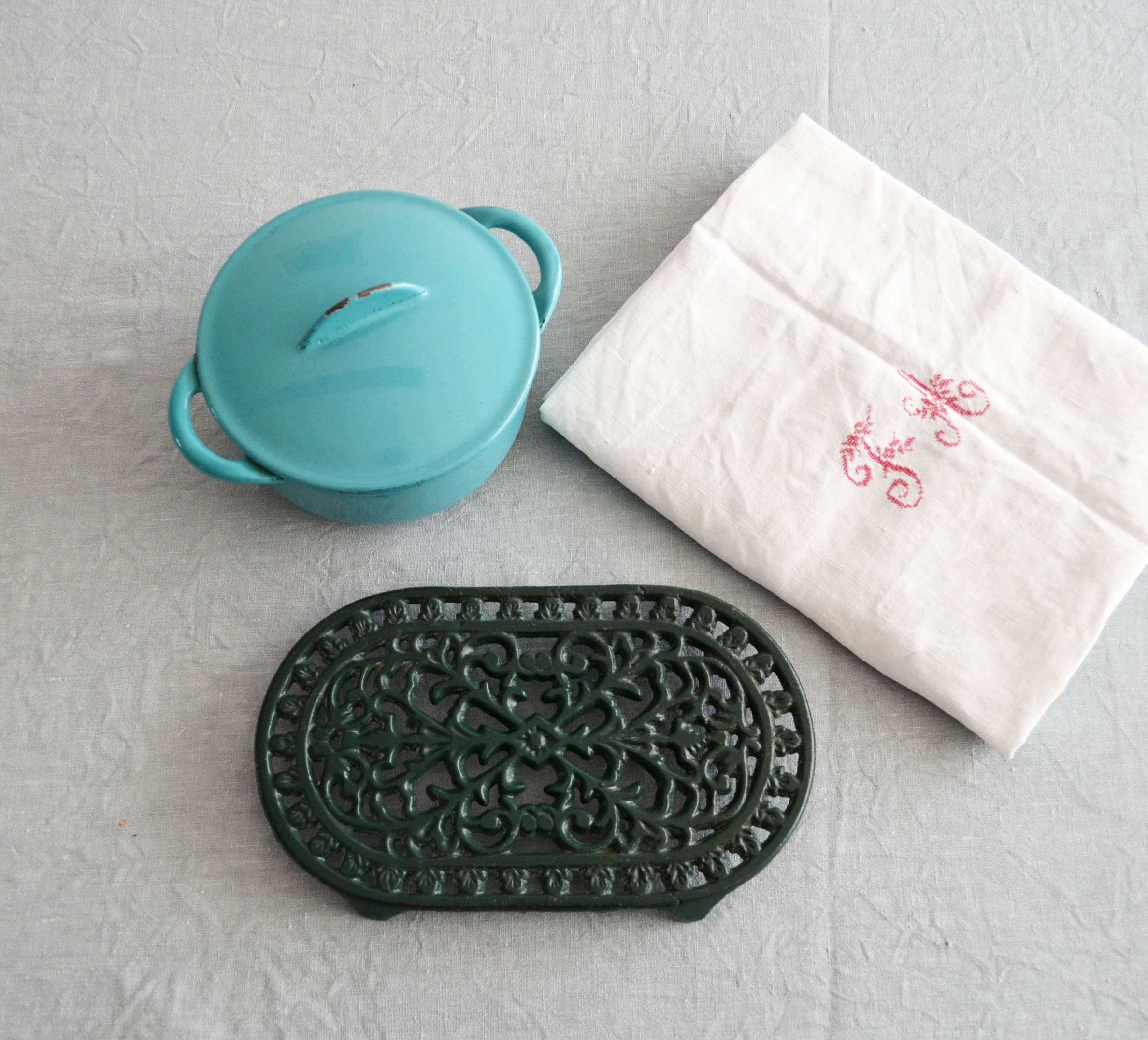 English green cast iron underside