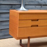 Commode minimaliste par Uniflex