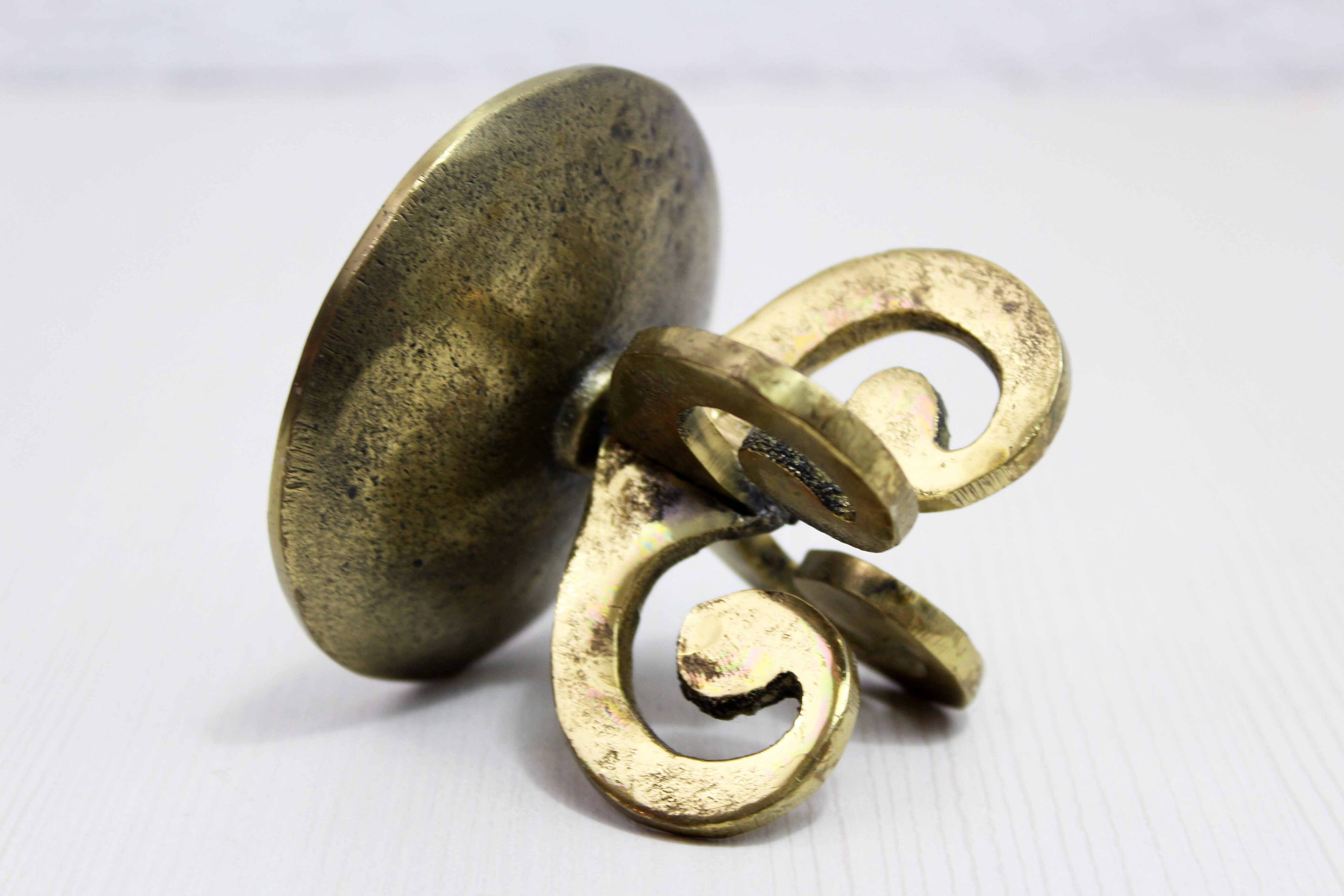 Bougeoir brutaliste en bronze 1960