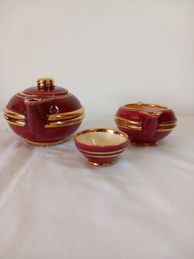 Art Deco tea set