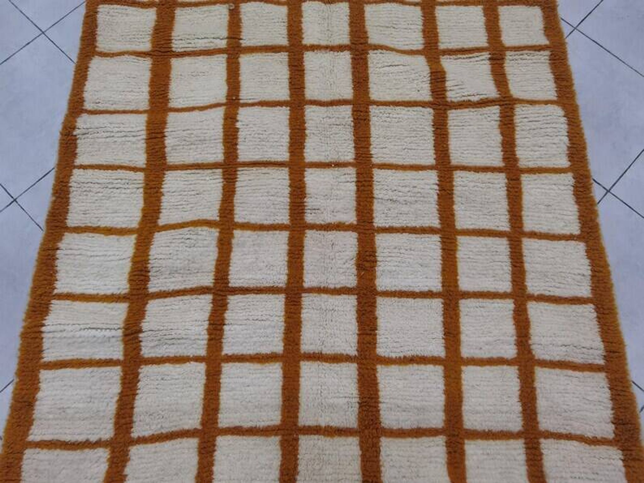 Tapis bérbere fait main traditionnelle 270cmx160cm