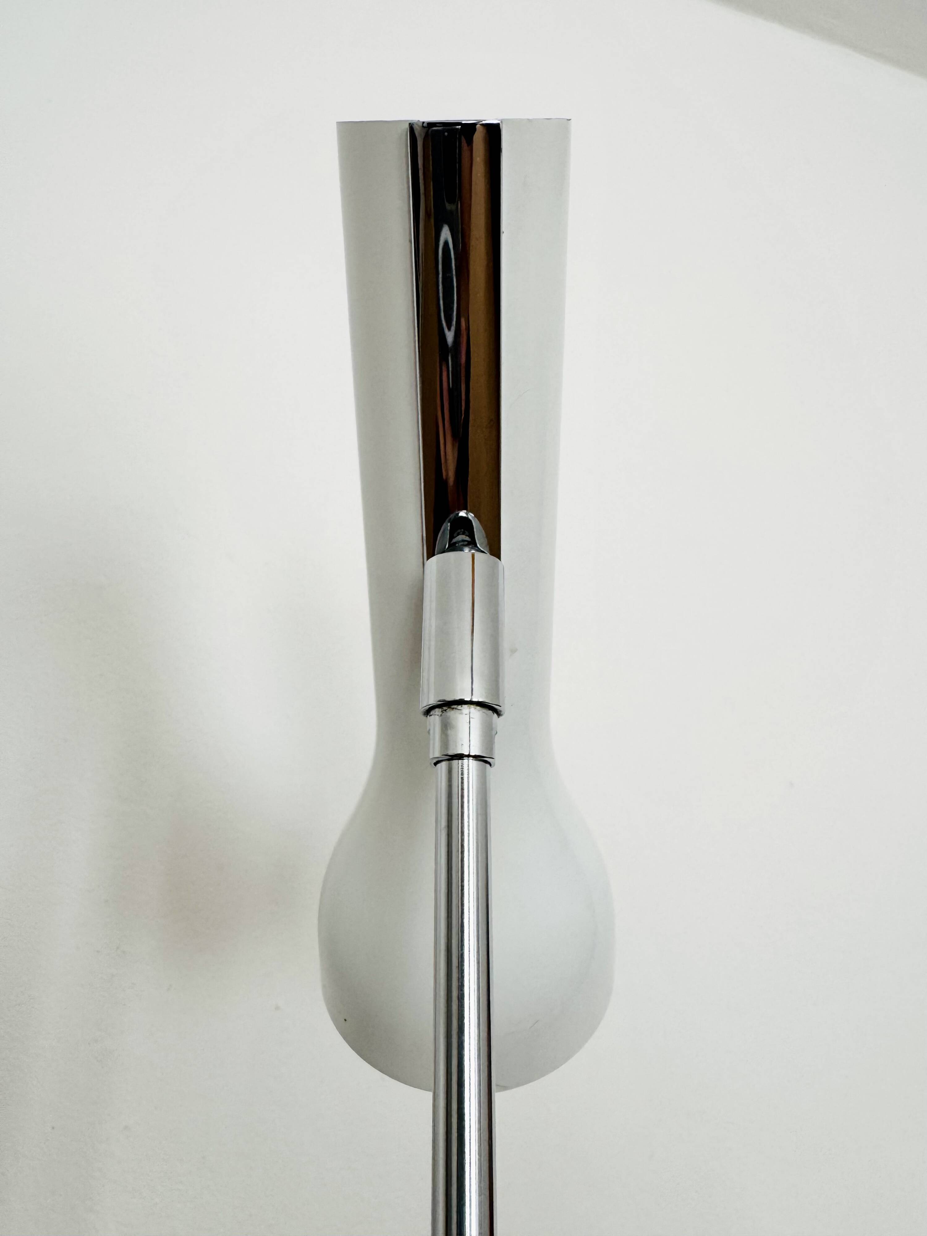 Lampadaire Spot de Swiss Lamps International