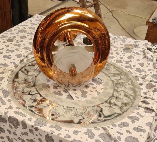 lustre suspension art deco  1920 a 40     cuivre et verre tres bon etat   45xl49 pas commun