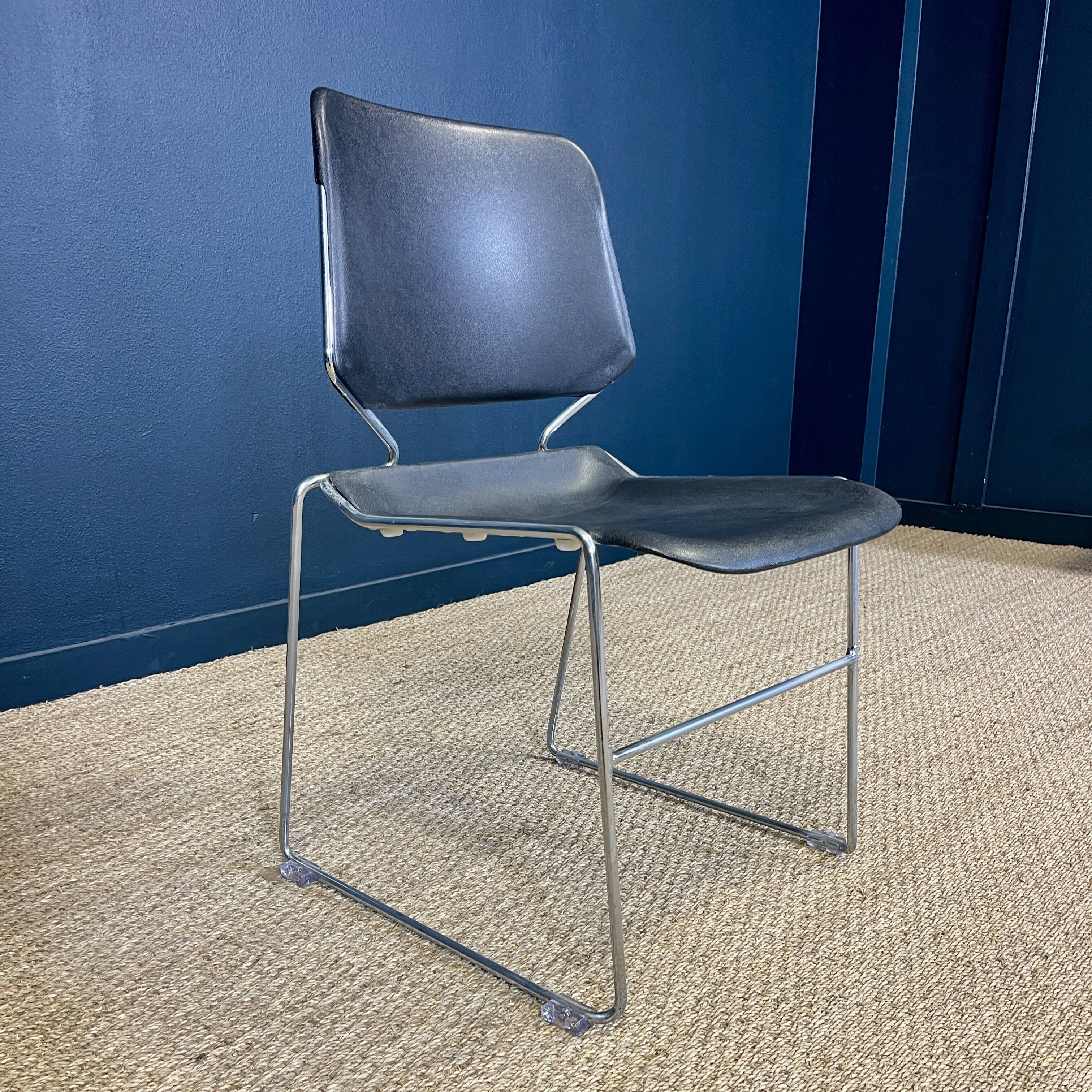 Lot de 39 chaises Matrix T.Tolleson pour Krueger noir et chrome années 70 USA
