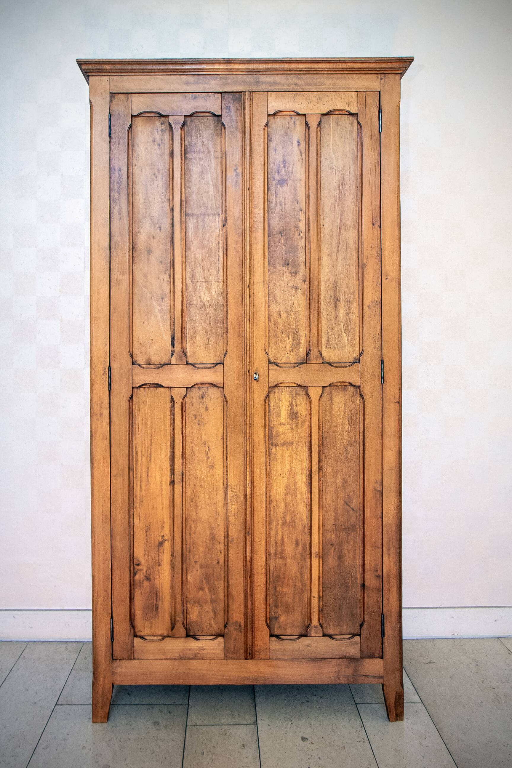 Armoire parisienne des années 50