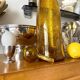 "Bouteille Étroite 45" Biot en verre bullé jaune doré