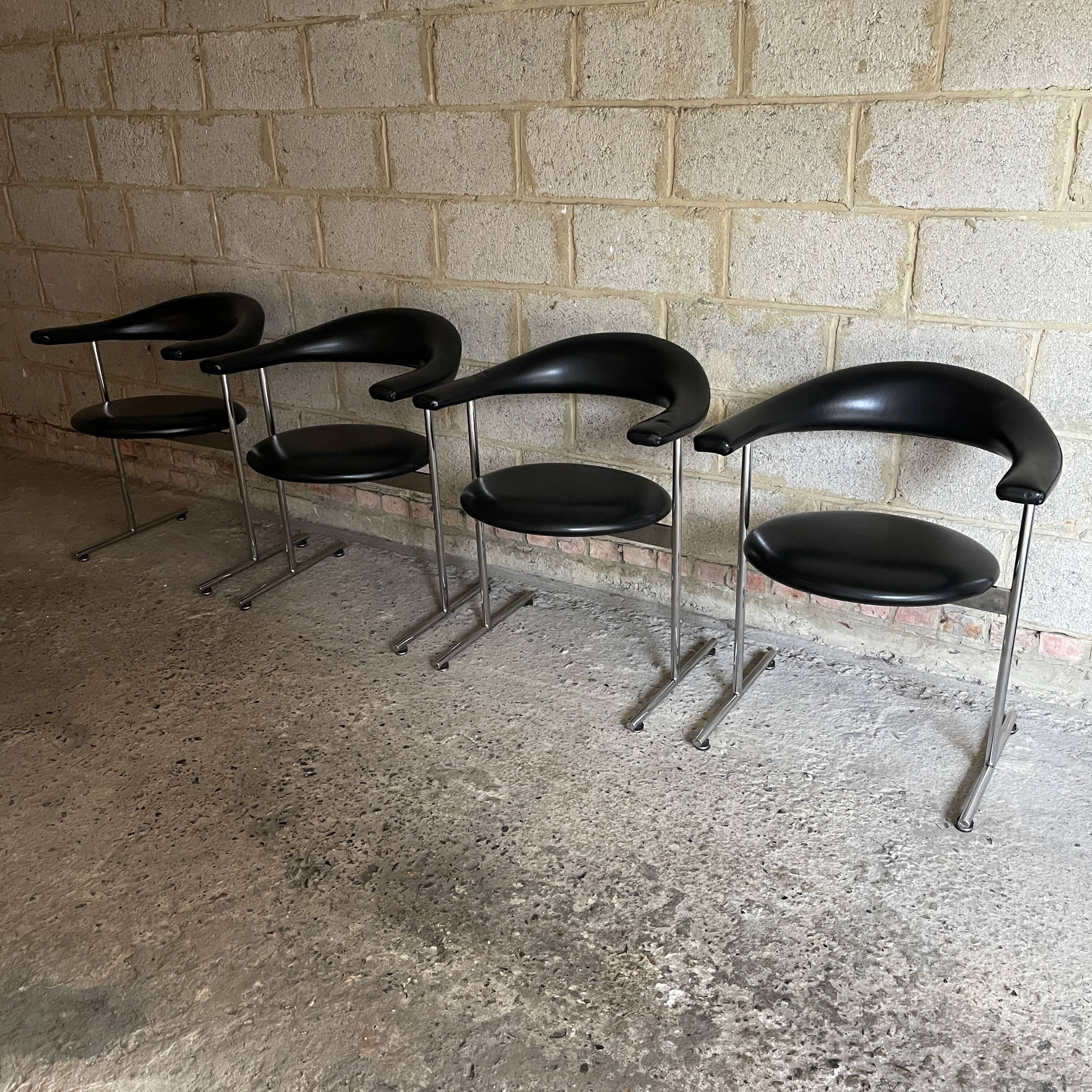 Set of 4 "Airport Model 037" chairs by Geoffrey Harcourt for Hans Kaufeld, 1960s