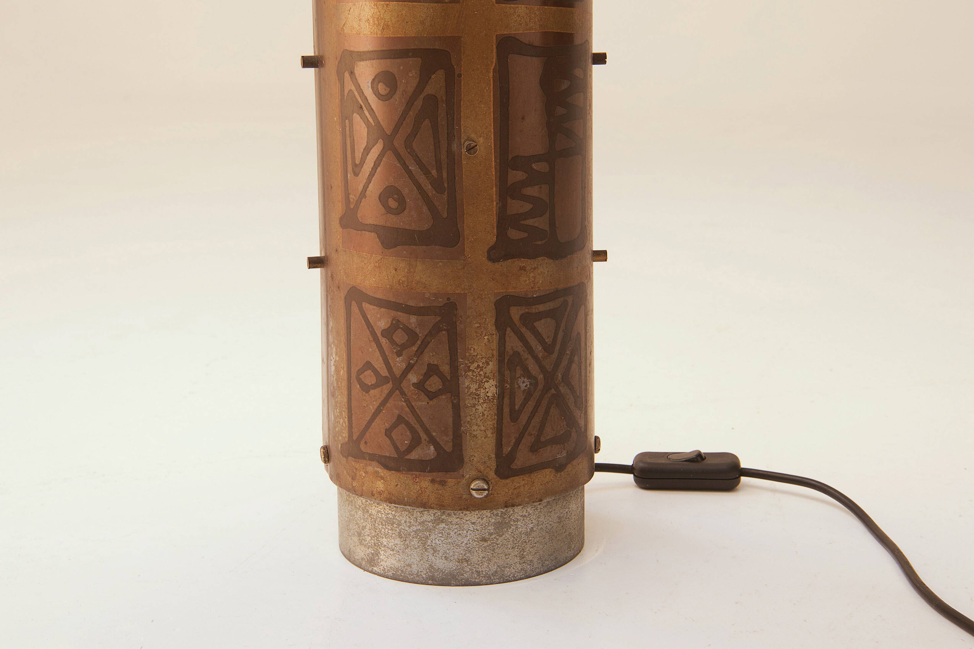 Lampadaire brutaliste italien