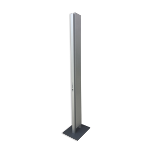 Lampadaire modèle Atreo de J.Van