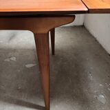 Extending scandinavian teak table