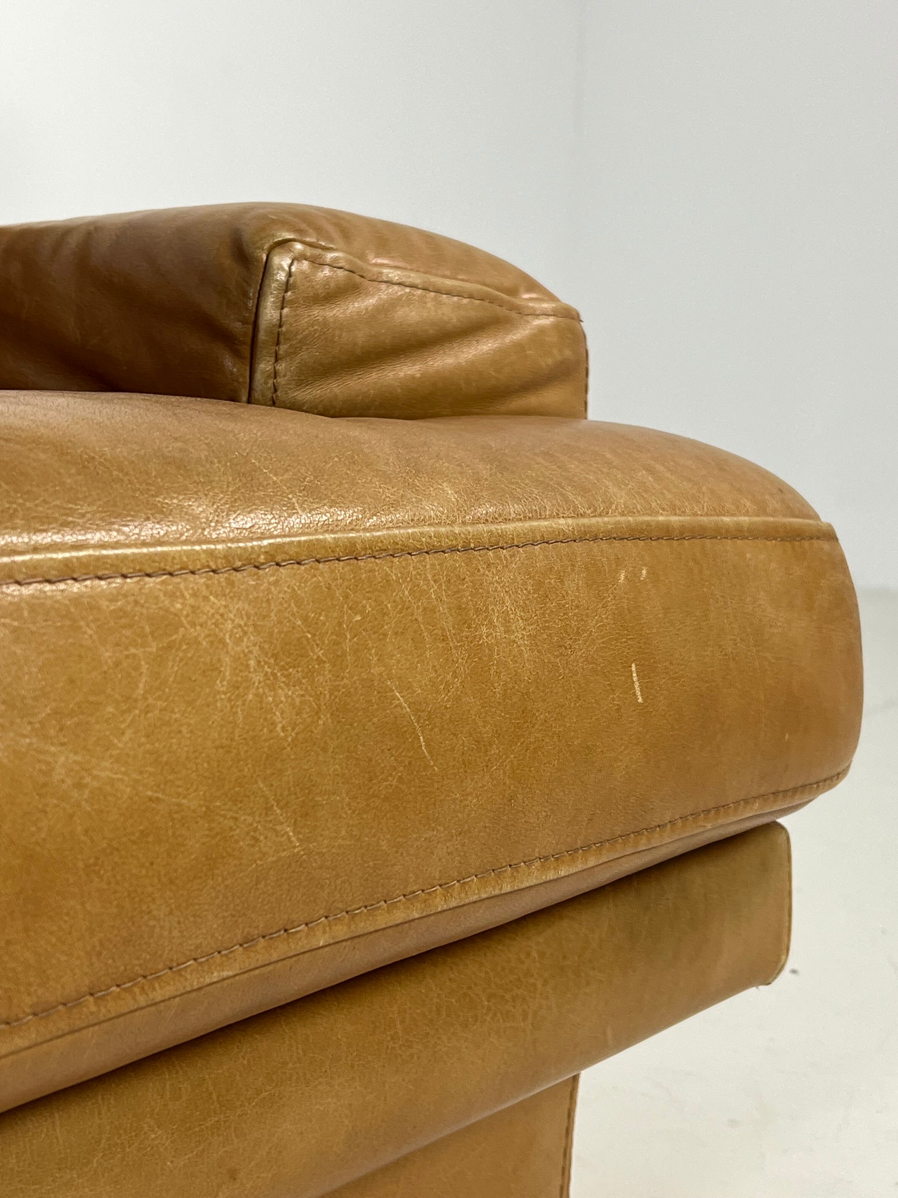 Set of 2 italian design armchairs