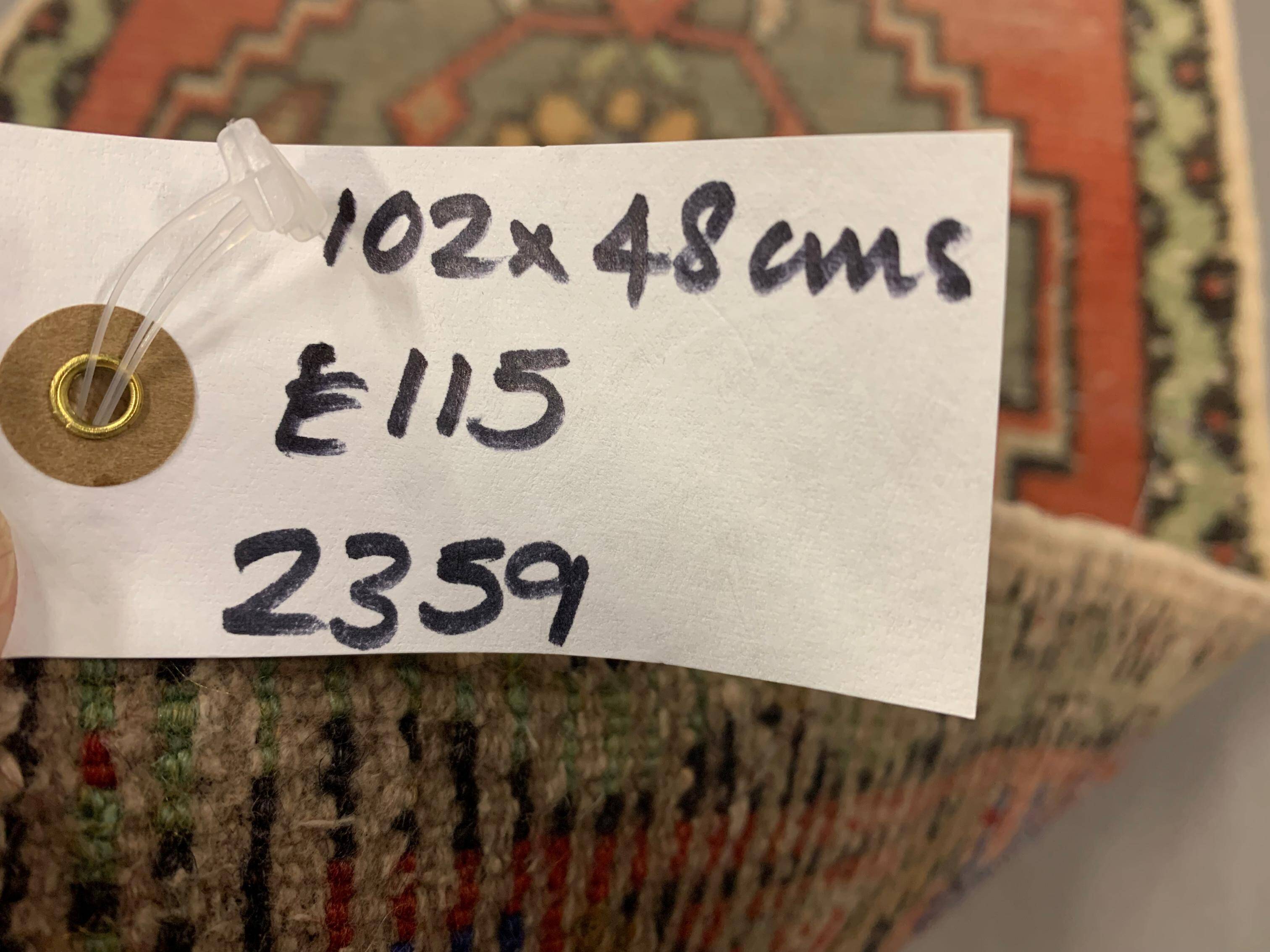 Small Vintage Turkish Rug 102x48 cm, Short Runner, Tribal, Shabby, Mini Carpet