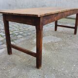 Farm table