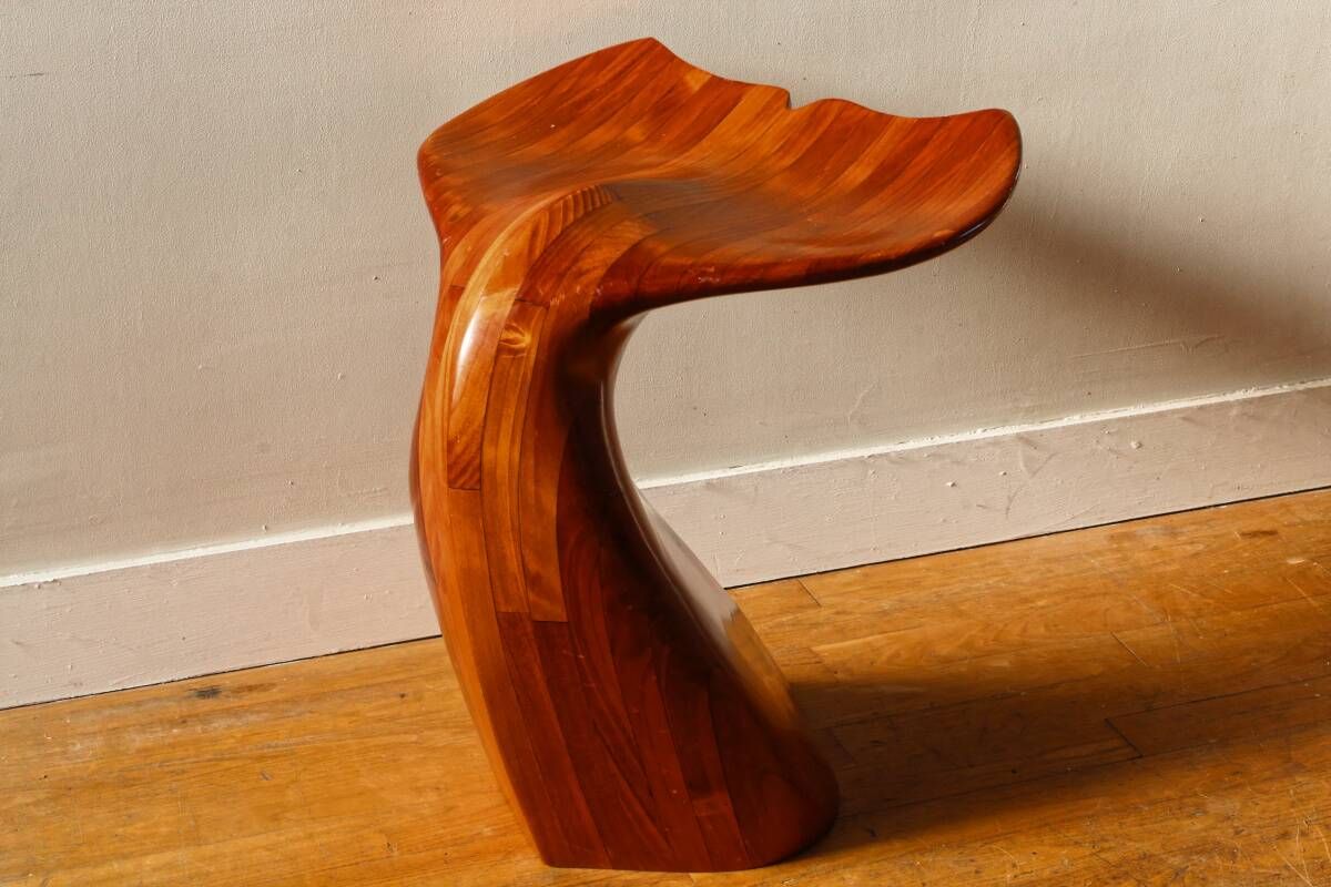 Tabouret queue de baleine, design Polyte Solet, La Sterne