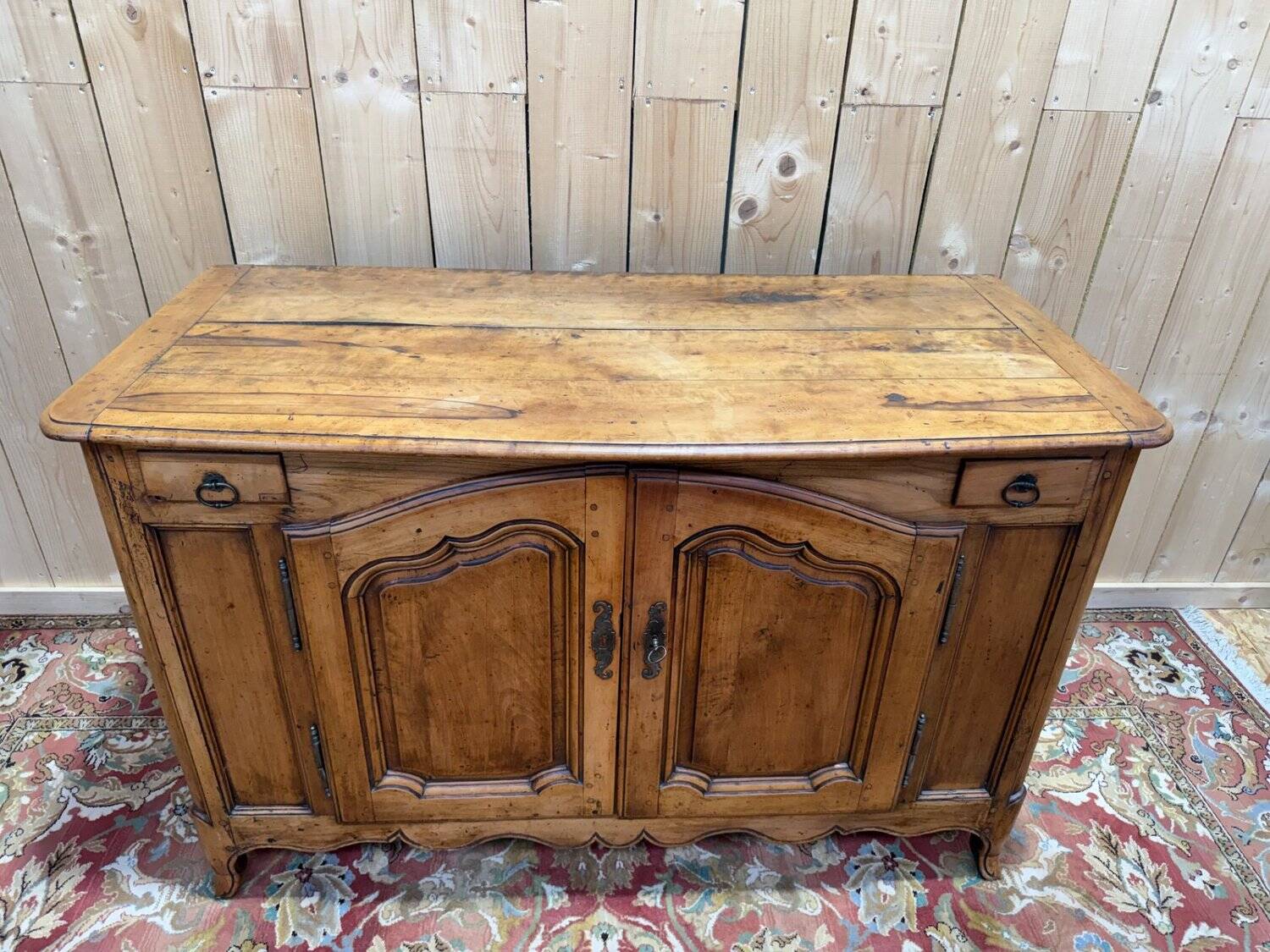 Louis XV provincial buffet – Fruitwood – 18th century