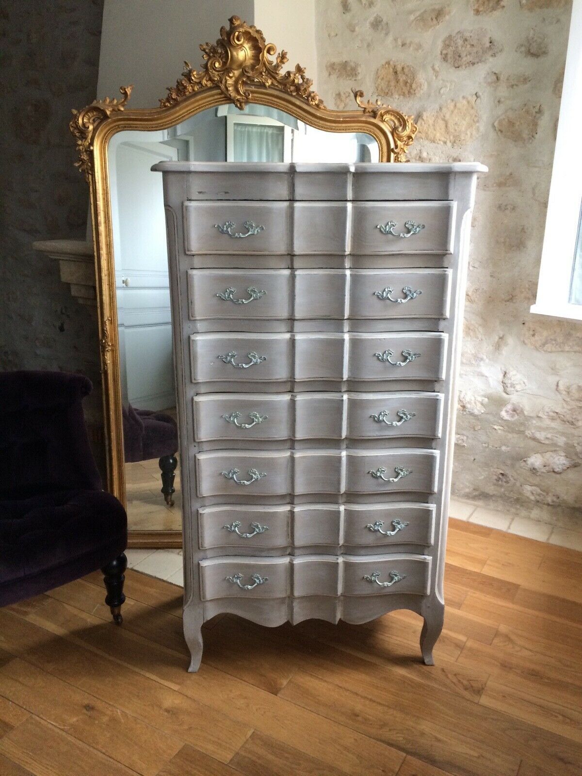 Semainier arbalète de style Louis XV sept tiroirs