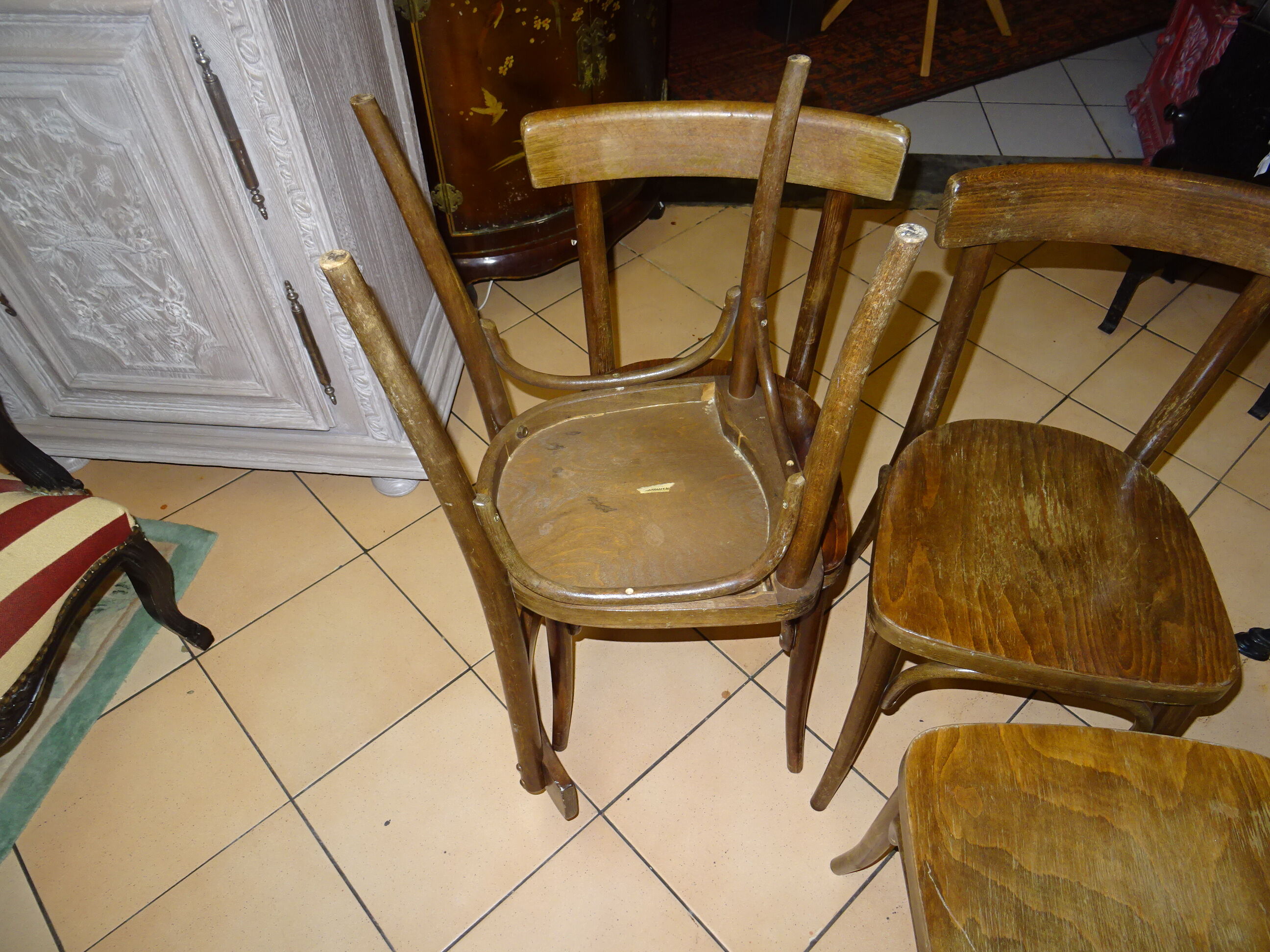 4 bistro chairs