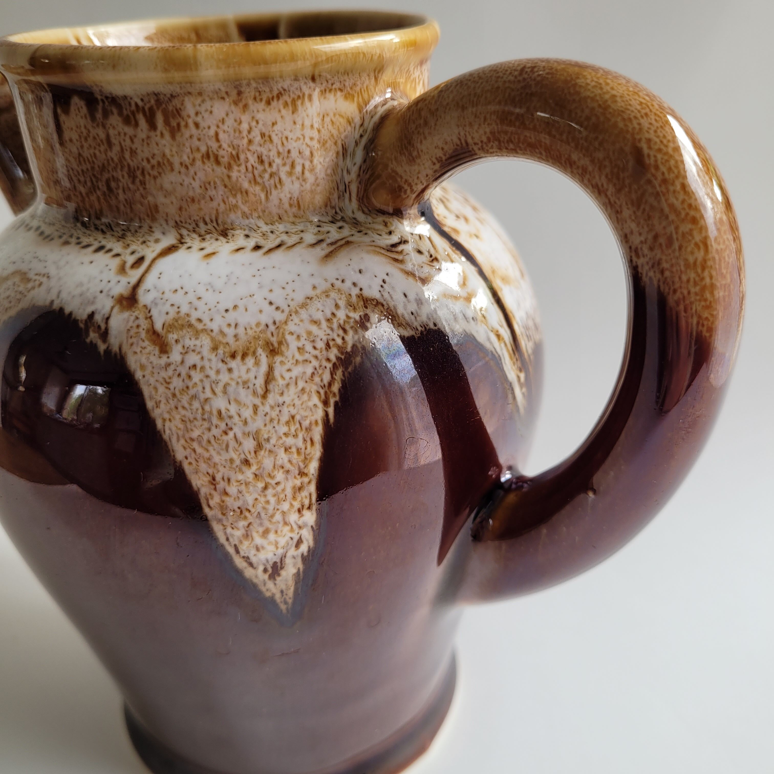 Flowing enamel pitcher