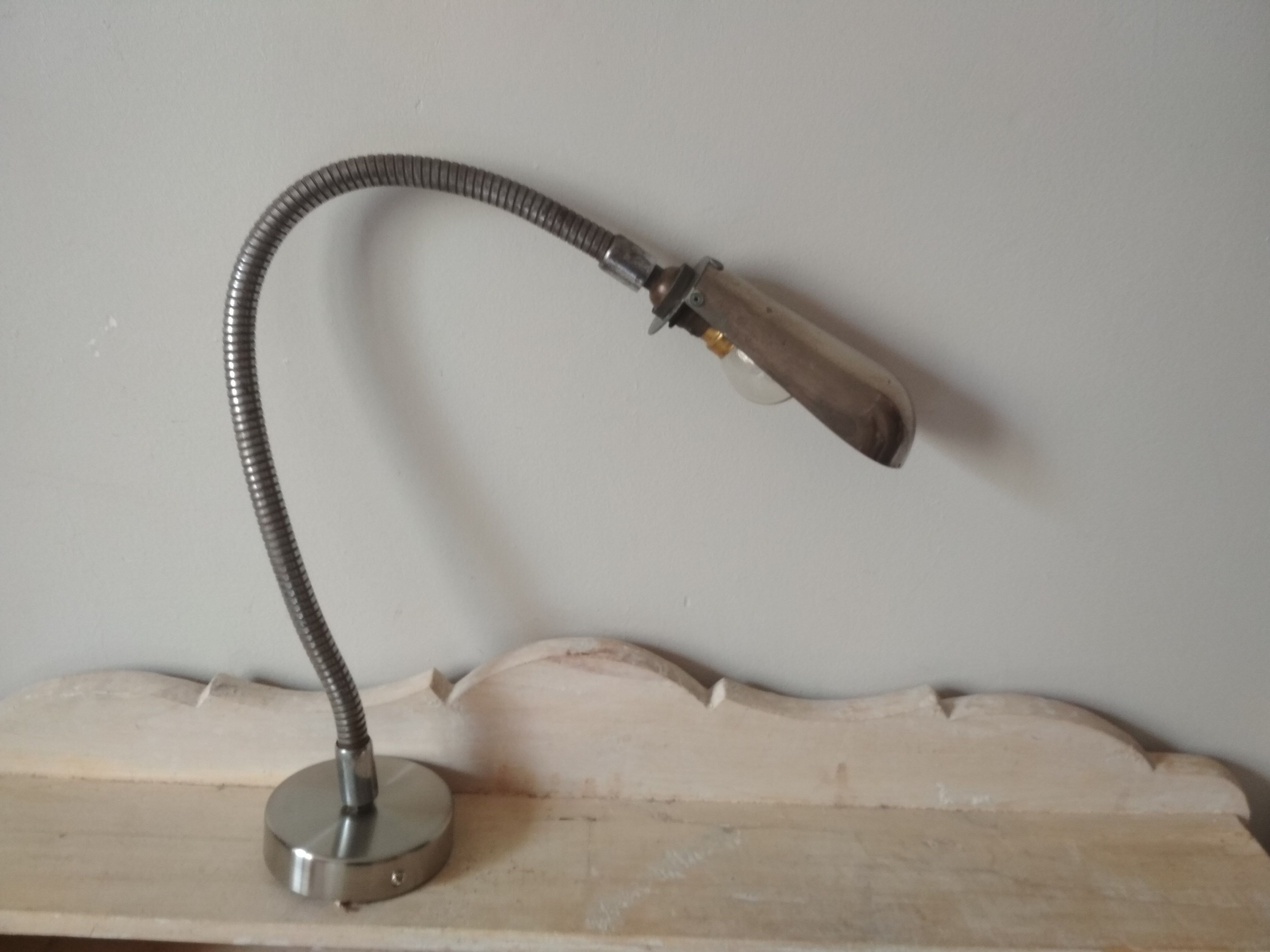 Industrial wall lamp office - flexible rod