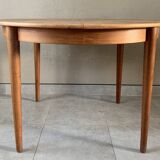 Danish teak dining table mse mobler, distributed by samcom