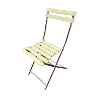 Wooden garden chair metal structure