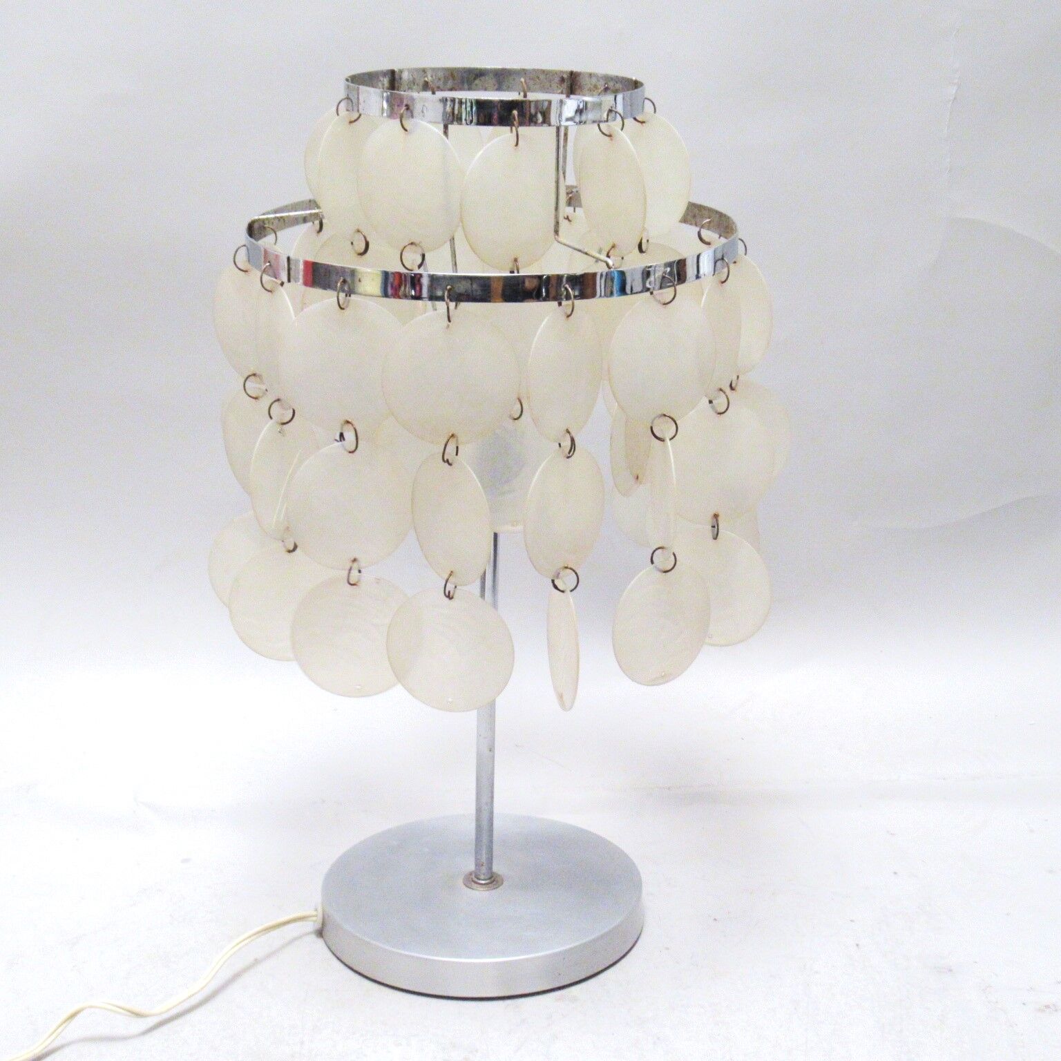 Lampe en nacre année 70