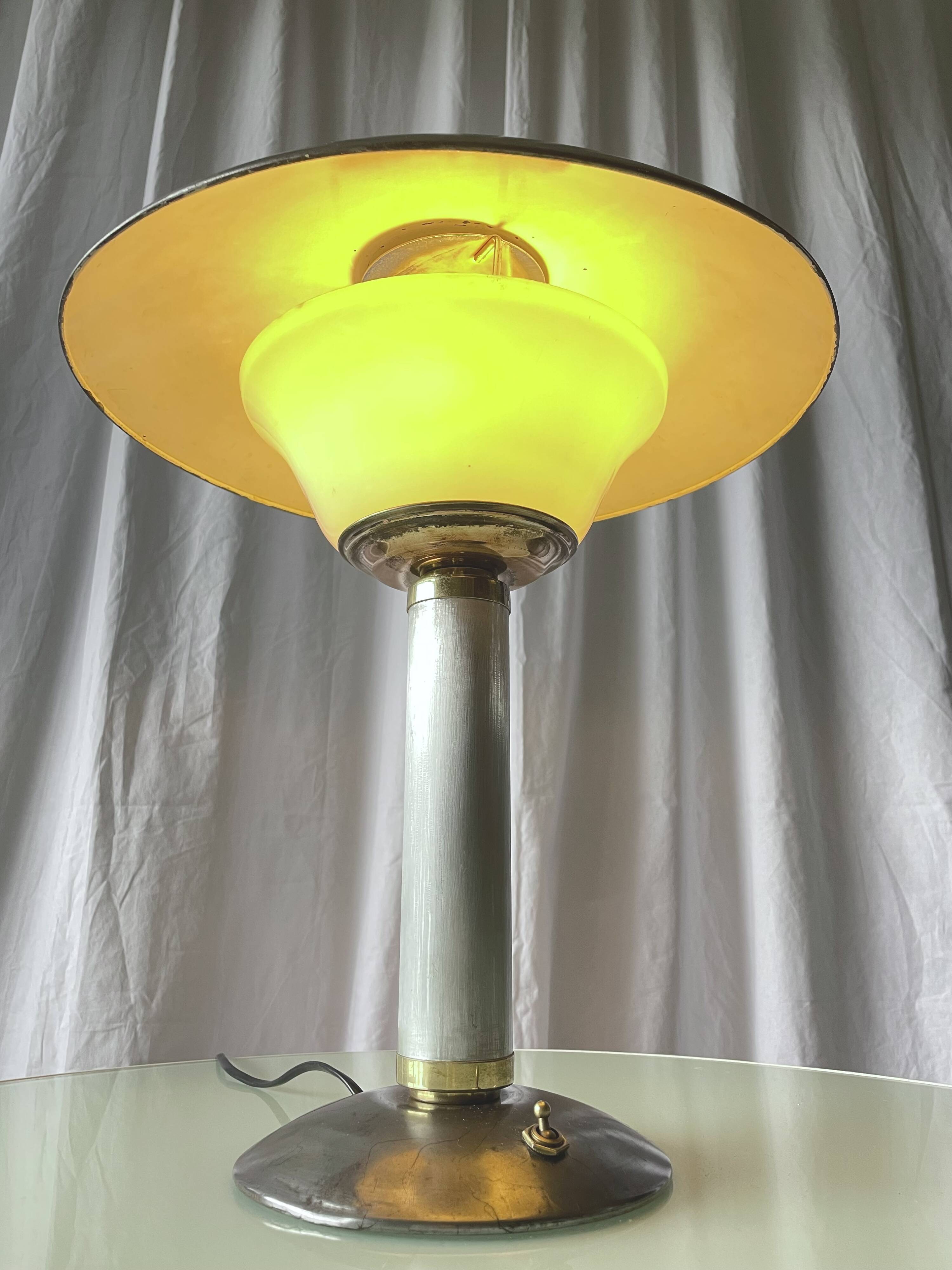Art Deco modernist lamp Jumo 350