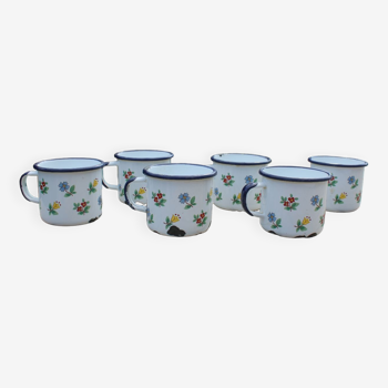 Enamelled sheet metal cups