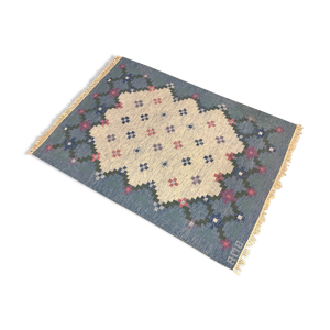 tapis suédois du milieu