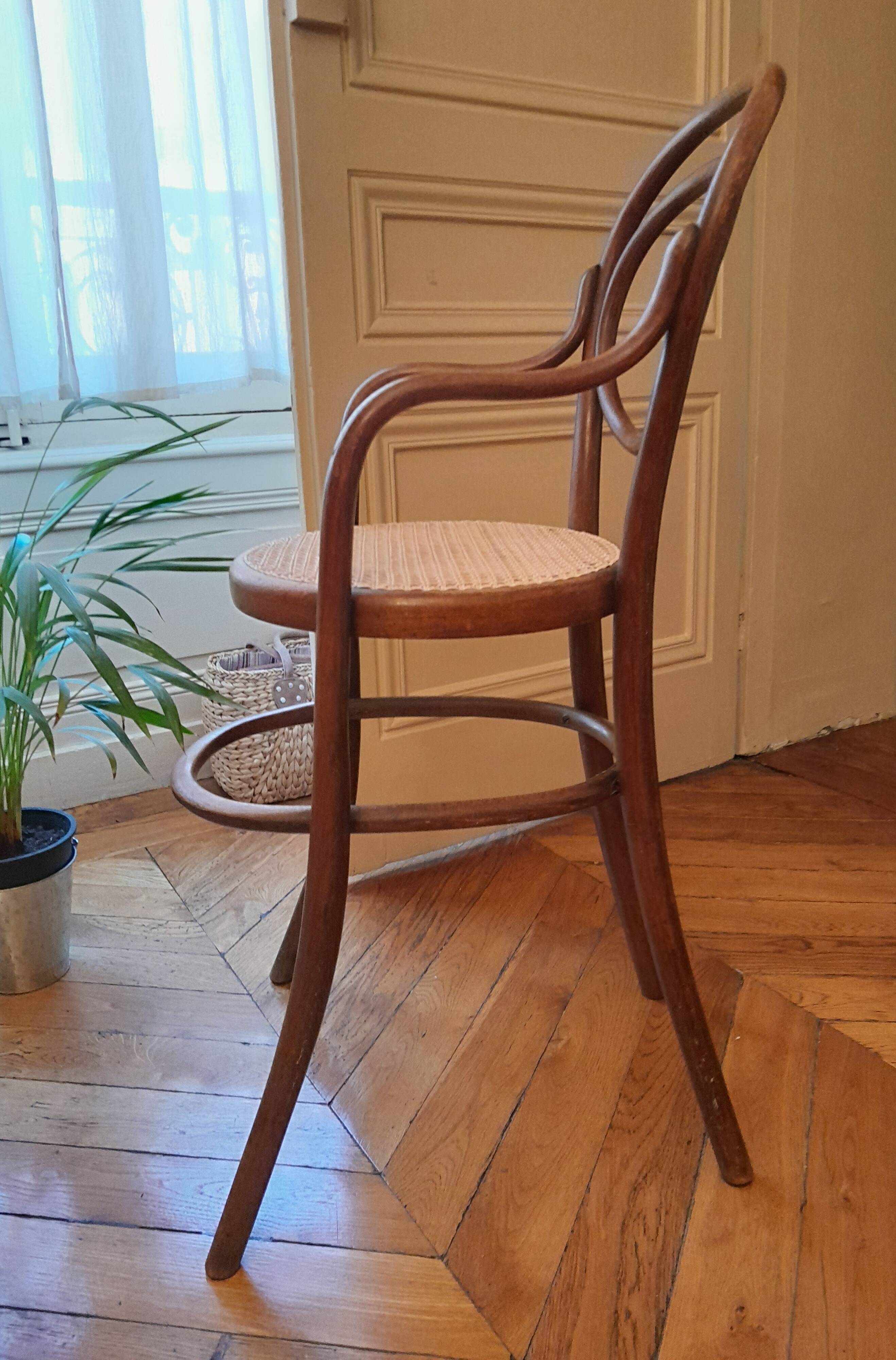Chaise haute pour enfant Thonet