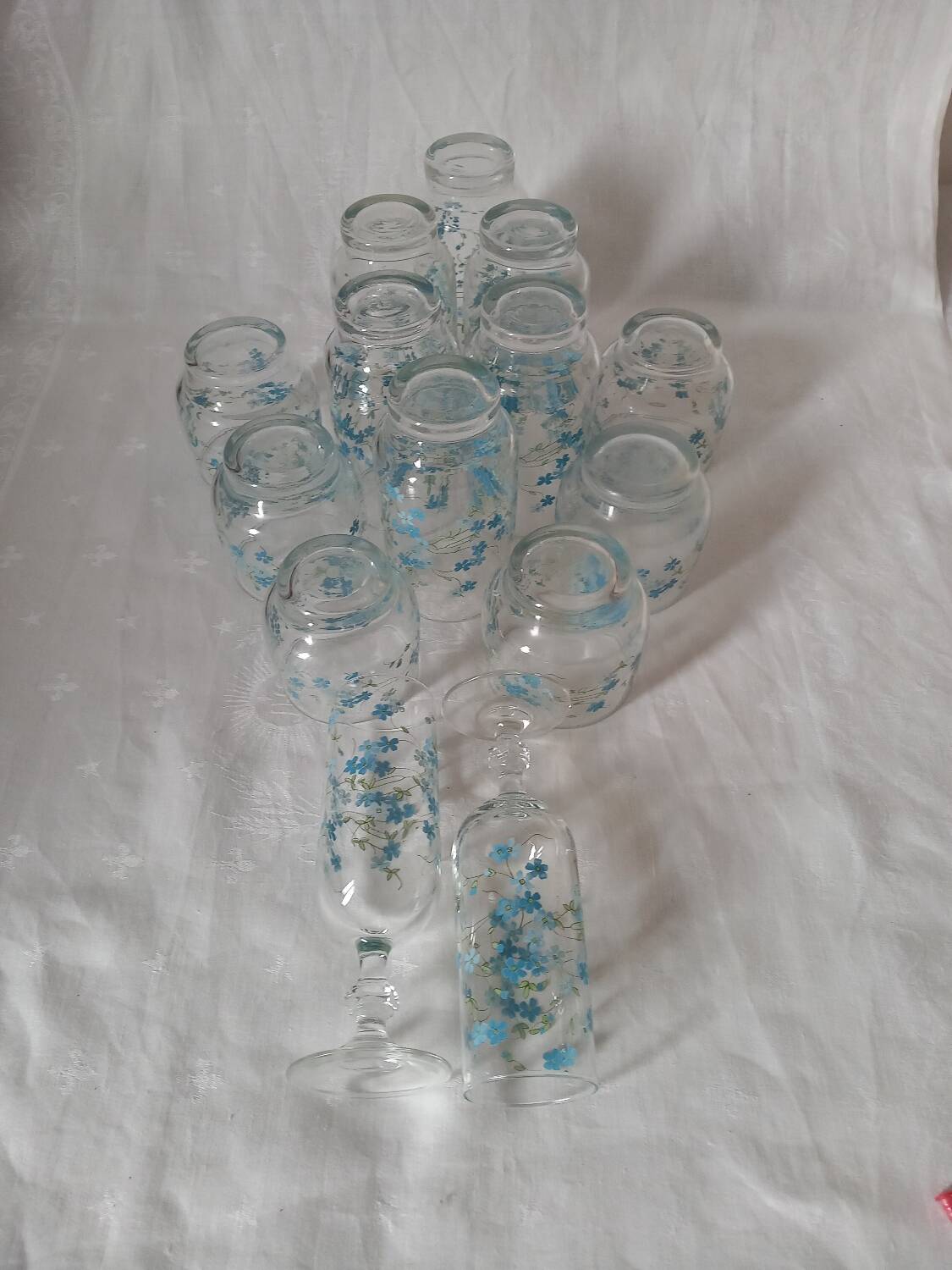Set of Arcoroc glasses model Myosotis, Veronica.