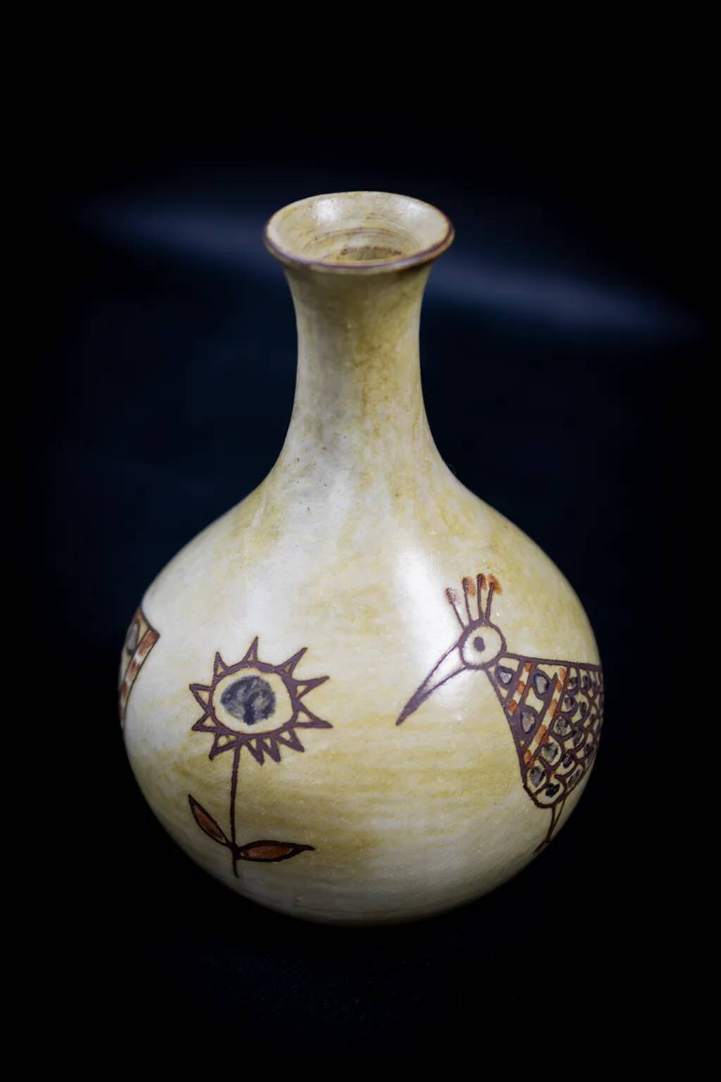 Soliflore decorated with stylised birds and flowers by Olivier Pettit, 50-60.