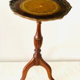 Tripod side table wine table in mahogany and vintage leather