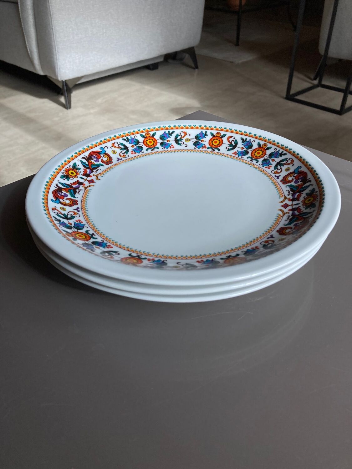 Porcelain plates Schumann Arzberg germany