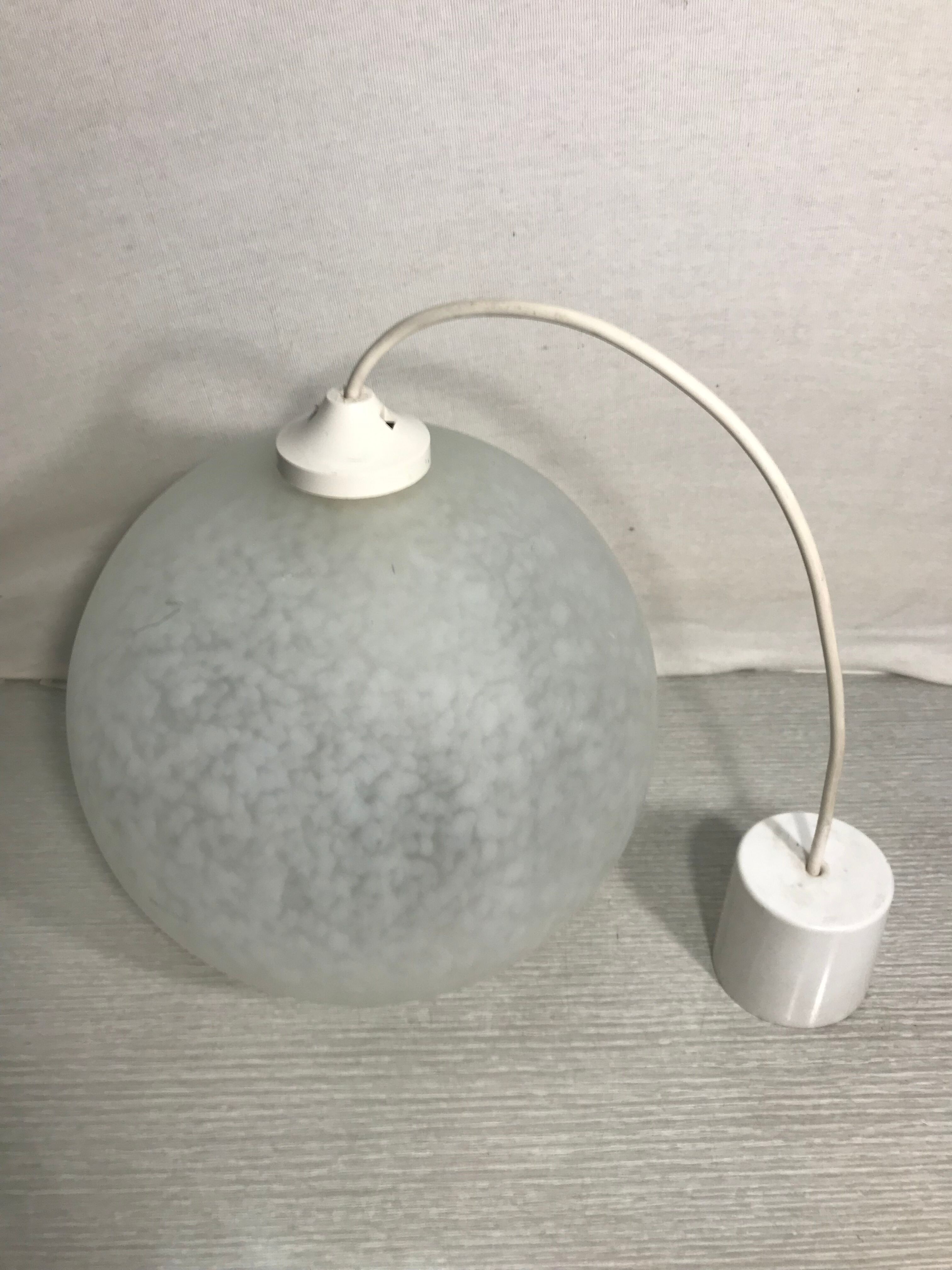 Suspension ancienne boule globe verre multicouche années 70 vintage