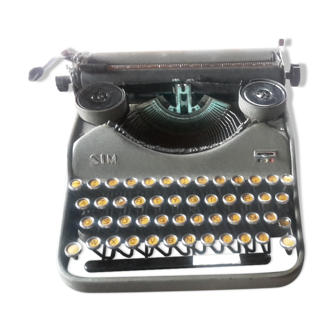 Simtype typewriter