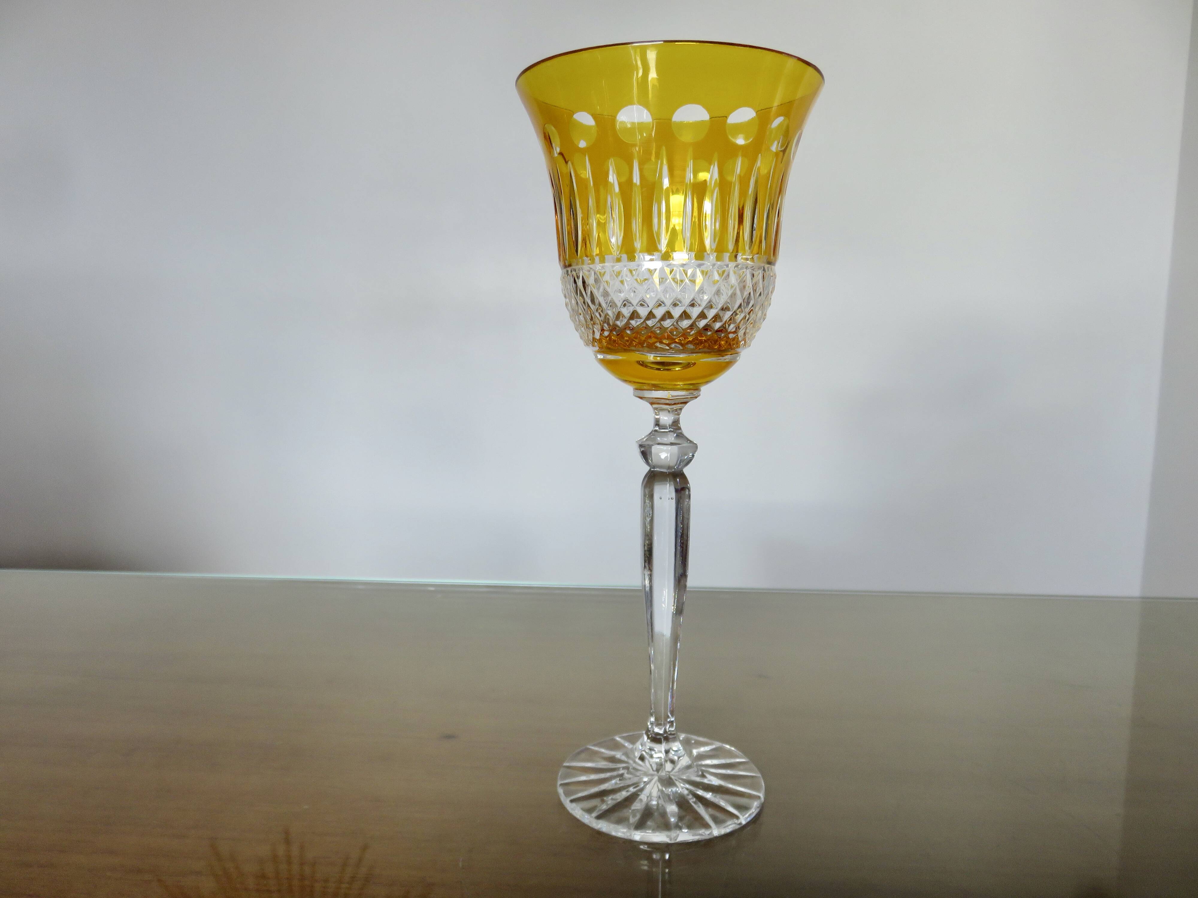 Set of 4 colored crystal wine glasses