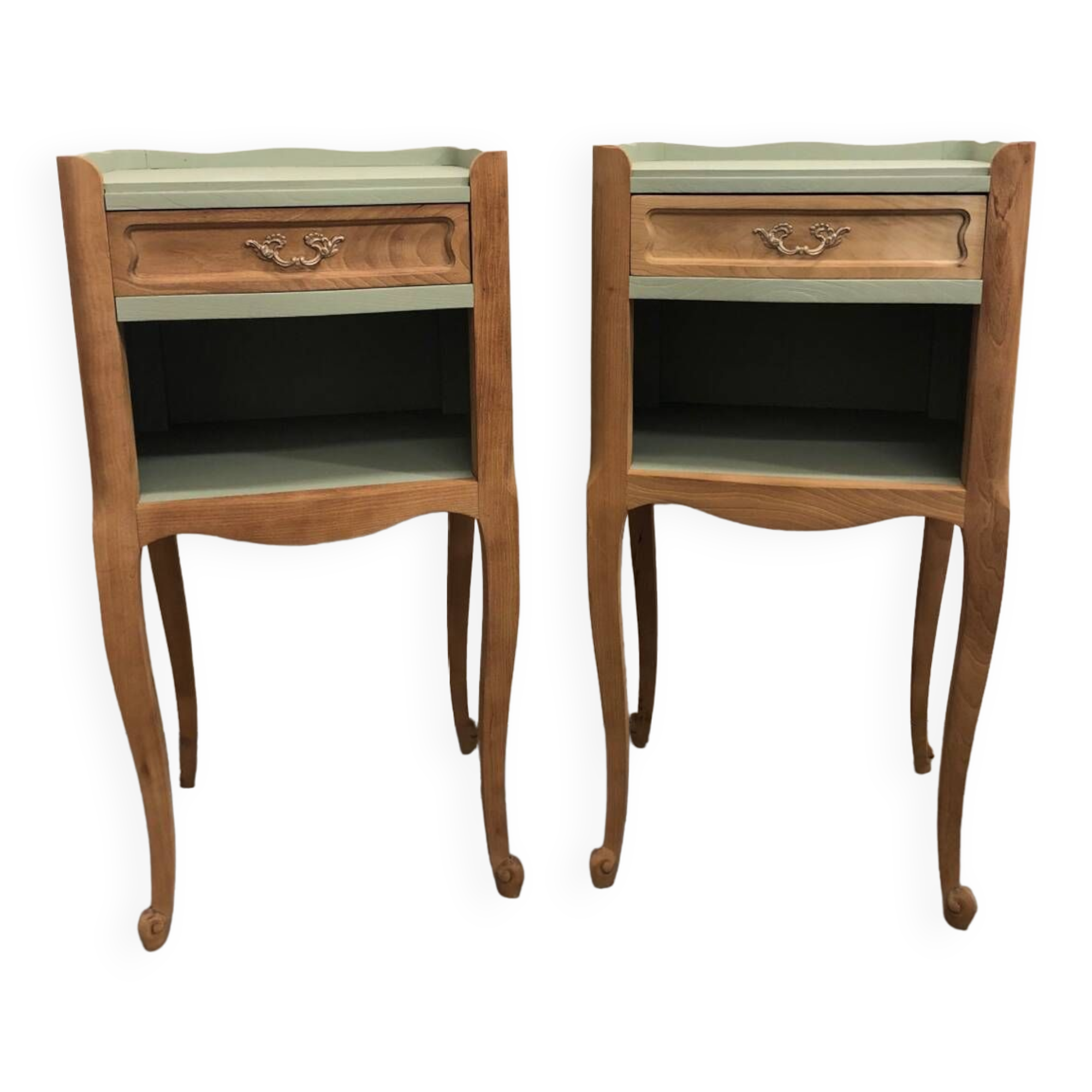 Paire de chevets style Louis XV