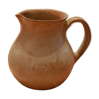 Carafe en terre cuite